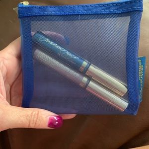 Oasis Collection Shadow Sense Limited Edition